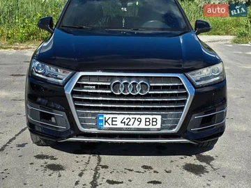 Авто Audi Q7 2017 № 8972678