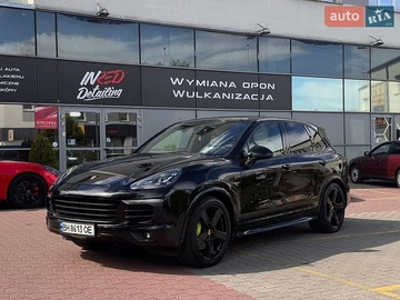 Авто Porsche Cayenne 2017 № 8972688