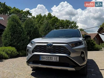 Авто Toyota Rav4 2021 № 8972690