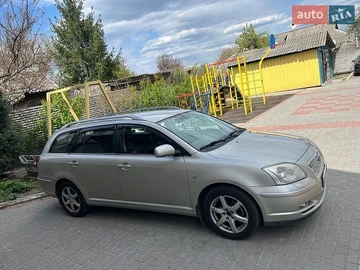 Авто Toyota Avensis 2003 № 8972809