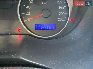 Авто Hyundai I20 2011 № 8972909