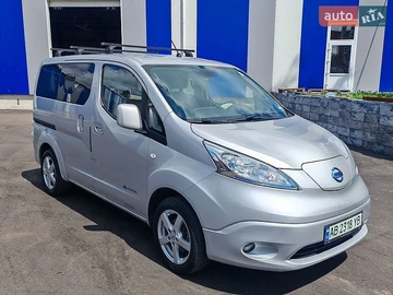 Авто Nissan E-Nv200 2015 № 8972961