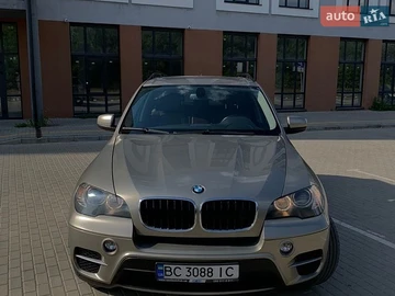 Авто BMW X5 2010 № 8973044