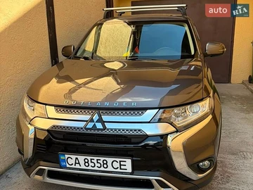 Авто Mitsubishi Outlander 2021 № 8973184