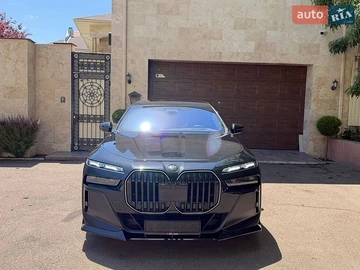 Авто BMW 7 Series 2023 № 8973324