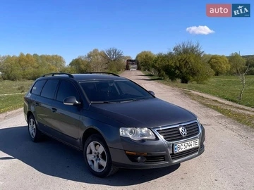 Авто Volkswagen Passat 2008 № 8973431
