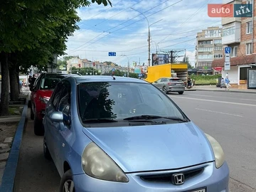 Авто Honda Jazz 2004 № 8973436