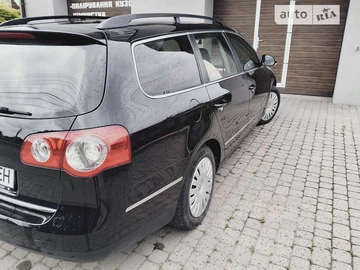 Авто Volkswagen Passat 2008 № 8973487