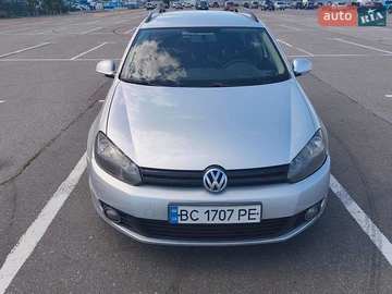 Авто Volkswagen Golf 2010 № 8973541