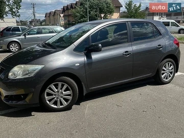 Авто Toyota Auris 2007 № 8973569