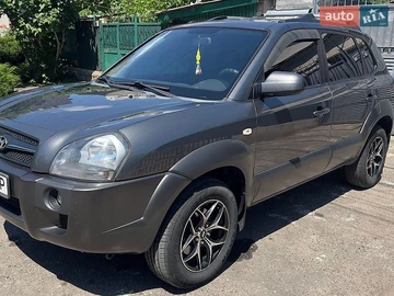 Авто Hyundai Tucson 2009 № 8973643