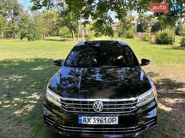 Авто Volkswagen Passat 2018 № 8973823