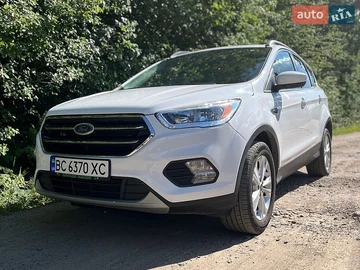 Авто Ford Escape 2018 № 8973825