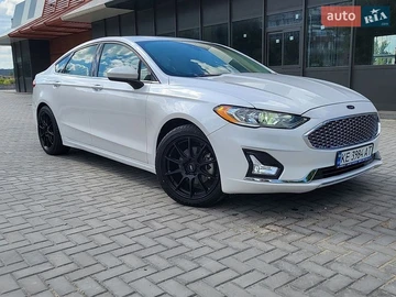 Авто Ford Fusion 2019 № 8973838