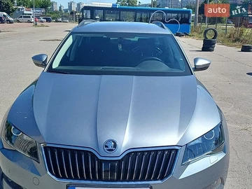 Авто Skoda Superb 2016 № 8973843