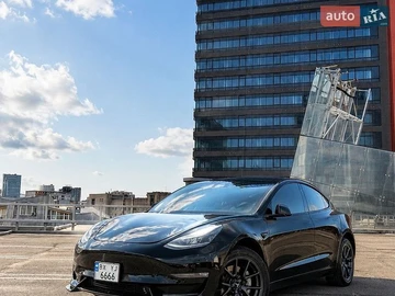 Авто Tesla Model 3 2021 № 8973942