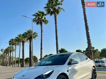 Авто Tesla Model 3 2021 № 8974027