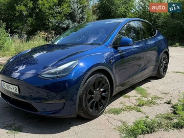 Авто Tesla Model Y 2023 № 8974133
