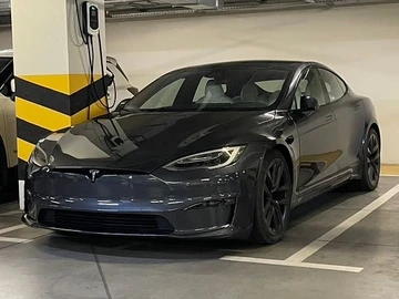Авто Tesla Model S 2021 № 8974152