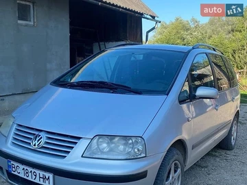 Авто Volkswagen Sharan 2000 № 8974238