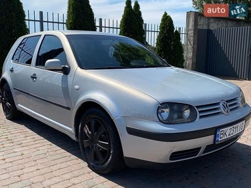 Авто Volkswagen Golf 1999 № 8974240