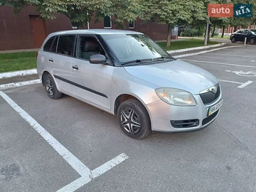 Авто Skoda Fabia 2008 № 8974273