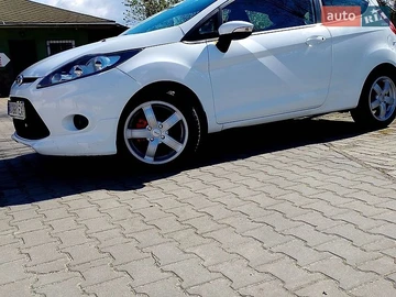 Авто Ford Fiesta 2011 № 8974341