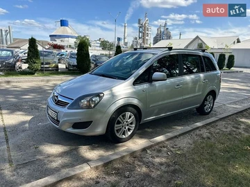 Авто Opel Zafira 2011 № 8974400