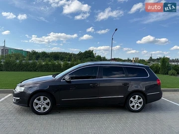 Авто Volkswagen Passat 2008 № 8974414