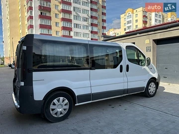 Авто Opel Vivaro 2004 № 8974485