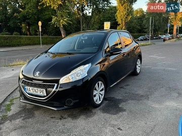 Авто Peugeot 208 2013 № 8974493