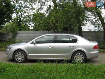 Авто Skoda Superb 2009 № 8974557