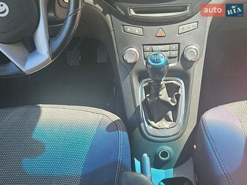 Авто Chevrolet Orlando 2013 № 8974590
