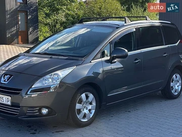 Авто Peugeot 5008 2012 № 8974601