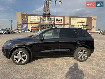 Авто Volkswagen Touareg 2011 № 8974651