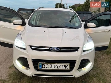 Авто Ford Escape 2014 № 8974735