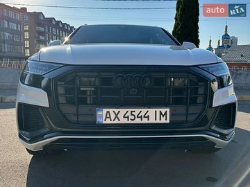 Авто Audi Q8 2023 № 8974770