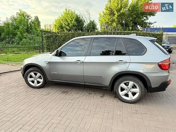 Авто BMW X5 2009 № 8974829