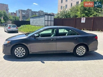 Авто Toyota Camry 2011 № 8975010