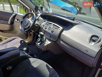 Авто Renault Scenic 2008 № 8975180
