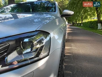 Авто Volkswagen Passat 2011 № 8975232