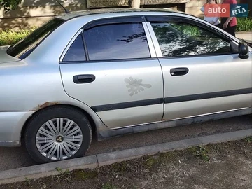 Авто Mitsubishi Carisma 2003 № 8975511