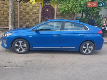 Авто Hyundai Ioniq 2017 № 8975609