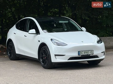 Авто Tesla Model Y 2023 № 8975714