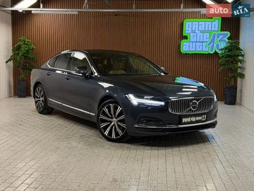 Авто Volvo S90 2023 № 8975725