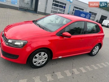 Авто Volkswagen Polo 2011 № 8975921