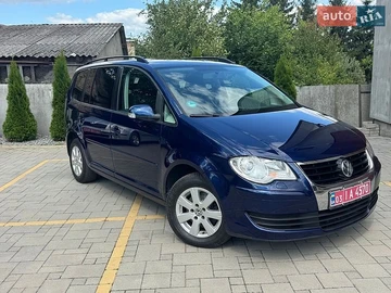 Авто Volkswagen Touran 2007 № 8975942