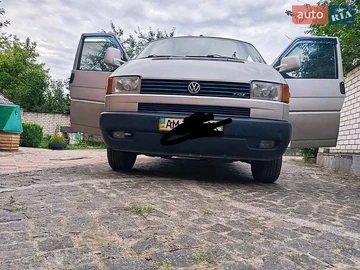 Авто Volkswagen Transporter 2001 № 8975950