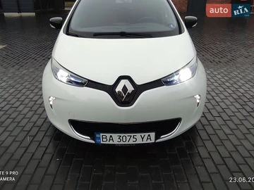 Авто Renault Zoe 2015 № 8976213
