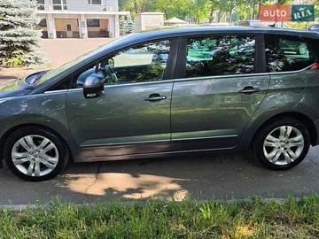 Авто Peugeot 5008 2011 № 8976217